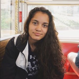 Meet your Posher, Christina